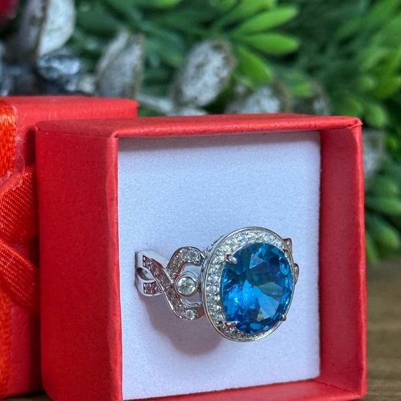 Large Sterling Silver Blue Topaz Ring Luxury gift box included NWT 275.00 - Picture 8 of 8
